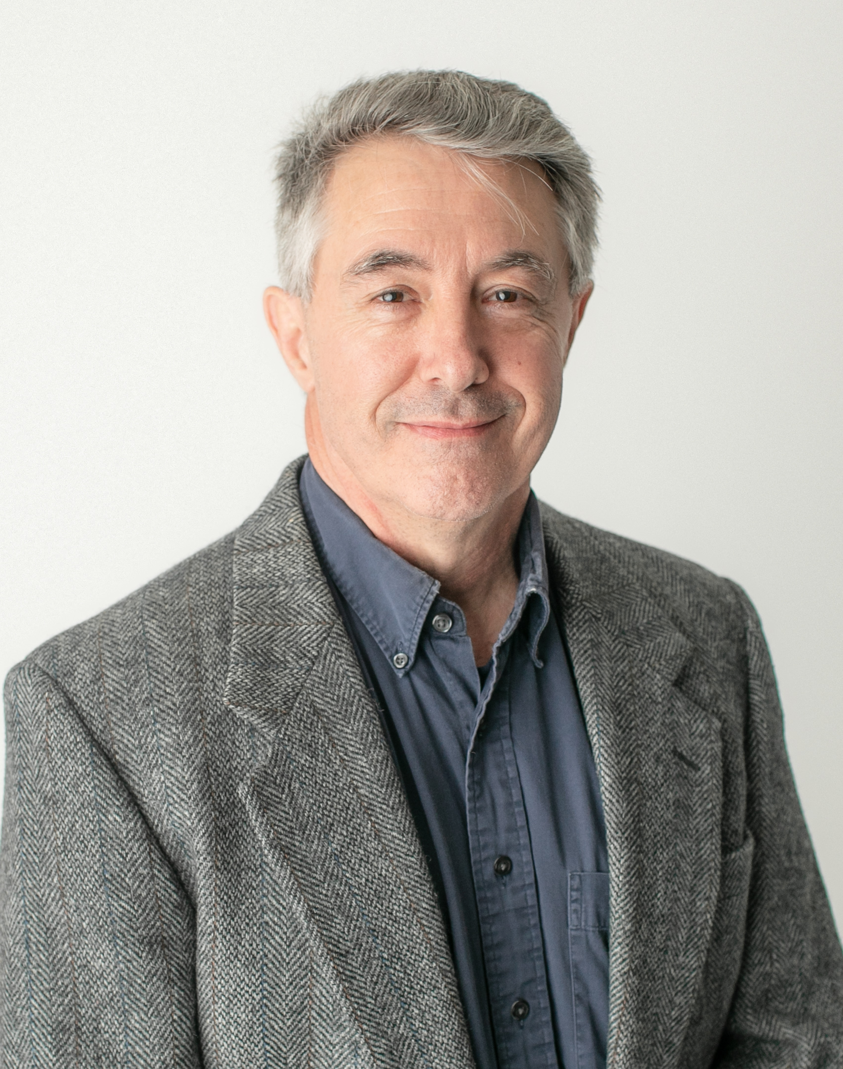 brian june 2025 herringbone jacket blue shirt 2